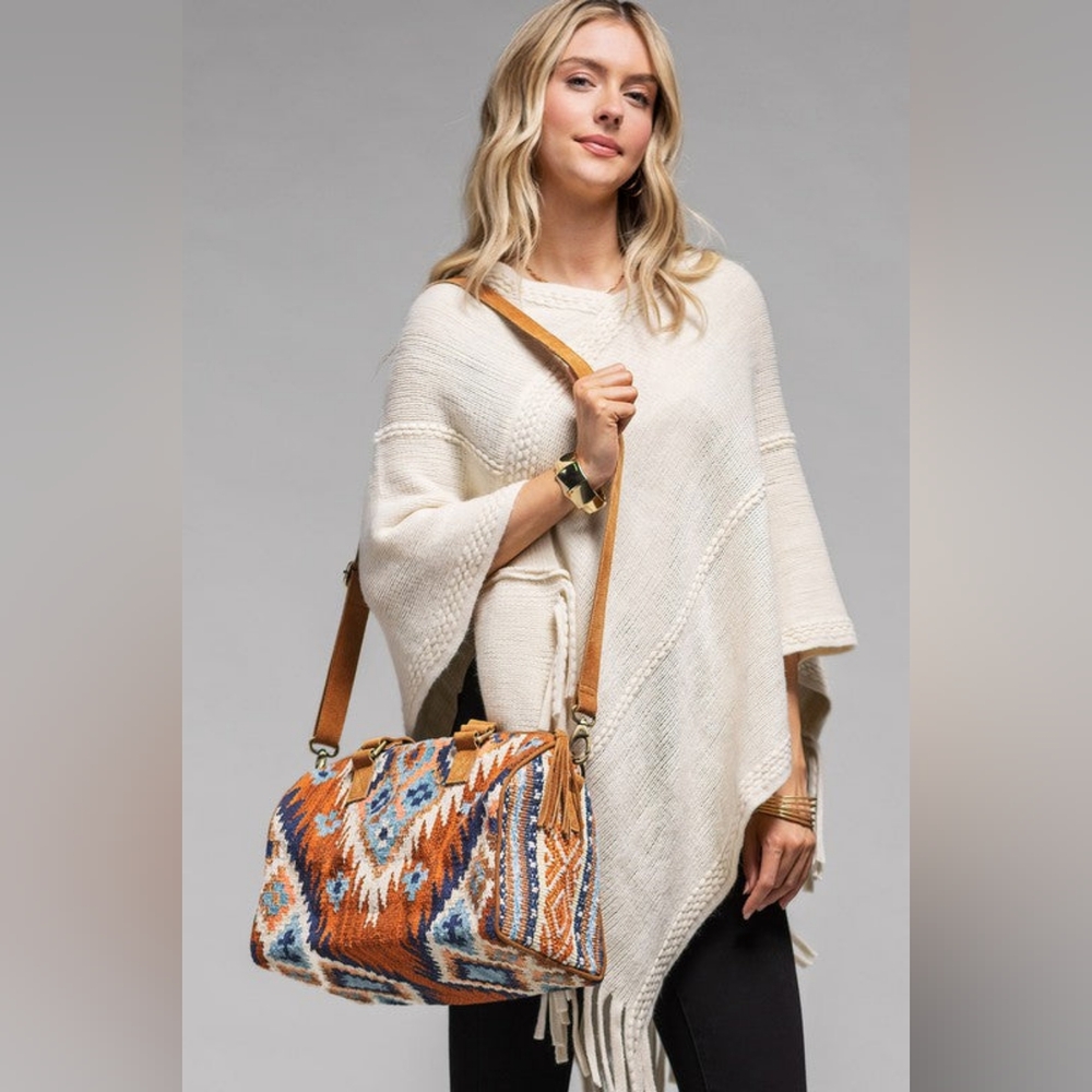 Handwoven Boho Chic Boston Bag / Satchel - Ethnic Navajo Aztec Inspired Design - Picture 4 of 7